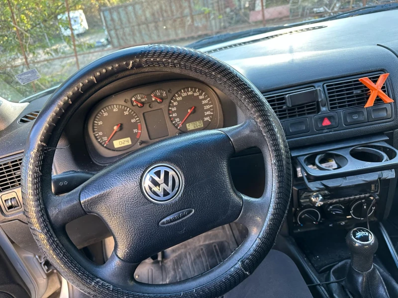 VW Golf, снимка 5 - Автомобили и джипове - 47863528