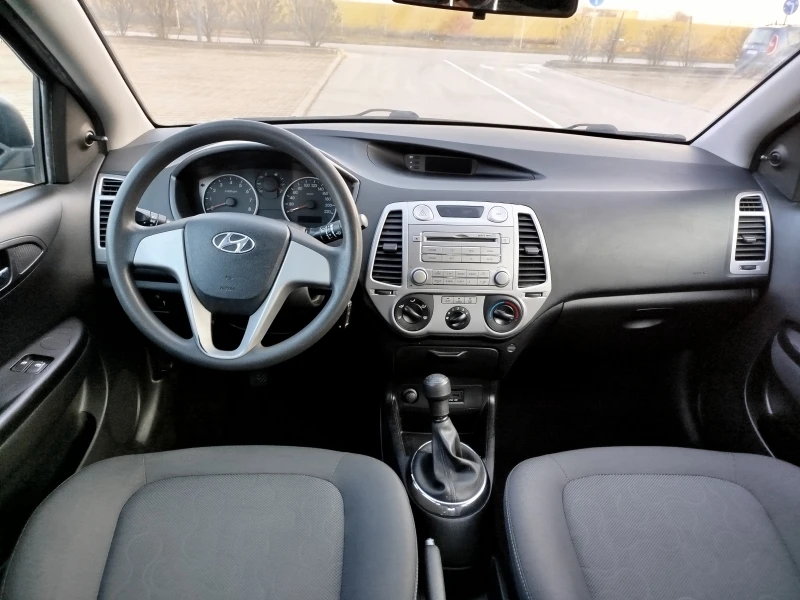 Hyundai I20 1.2-78кс.Евро-5, снимка 11 - Автомобили и джипове - 49089087