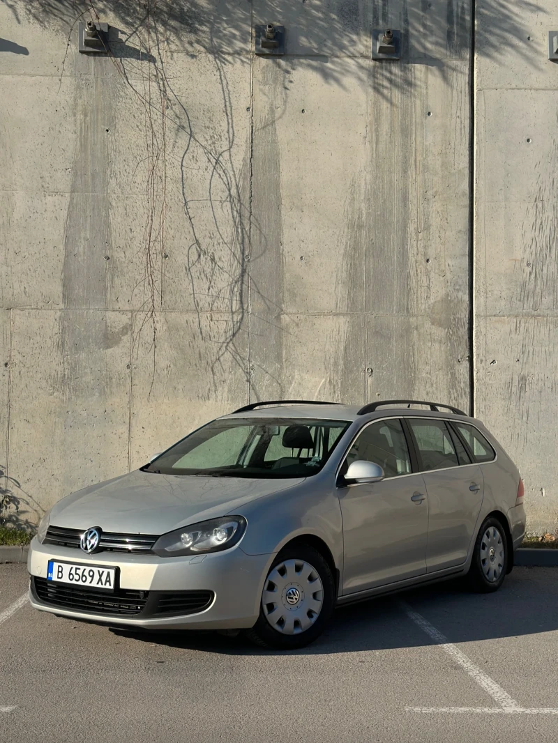 VW Golf 1.6 TDI, снимка 4 - Автомобили и джипове - 49263873