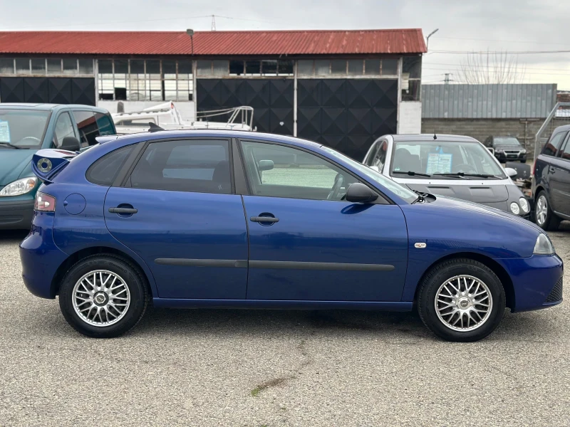 Seat Ibiza Facelift , снимка 15 - Автомобили и джипове - 49864499