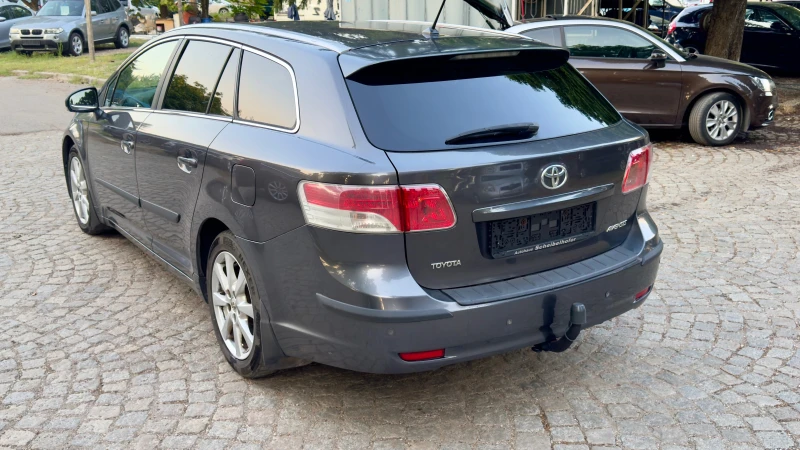 Toyota Avensis 2.2D-2010г., снимка 7 - Автомобили и джипове - 51110036