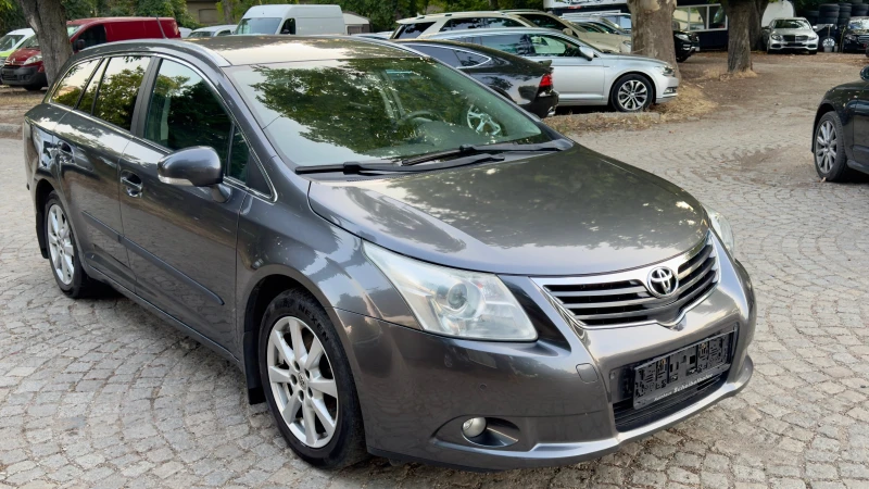 Toyota Avensis 2.2D-2010г., снимка 3 - Автомобили и джипове - 51110036