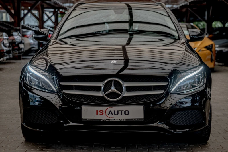 Mercedes-Benz C 220 4MATIC/Панорама/Подгрев/Collision Prevention Assis