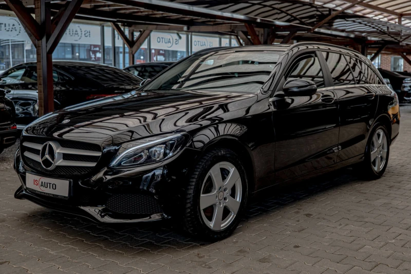 Mercedes-Benz C 220 4MATIC/Панорама/Подгрев/Collision Prevention Assis, снимка 3 - Автомобили и джипове - 51294111