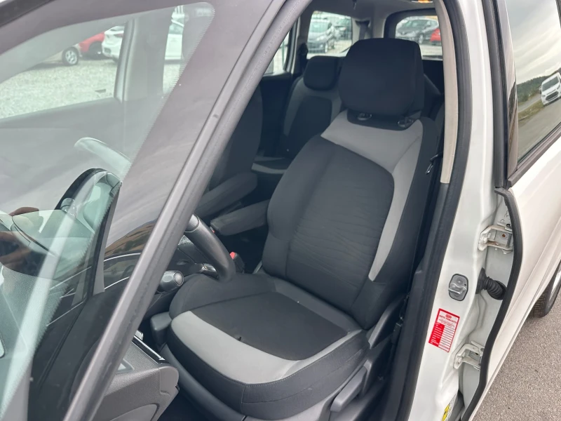 Citroen C4 Picasso, снимка 9 - Автомобили и джипове - 51407544