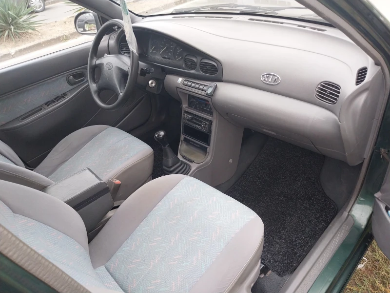 Kia Avella delta 1.6 газ клима , снимка 7 - Автомобили и джипове - 51840220