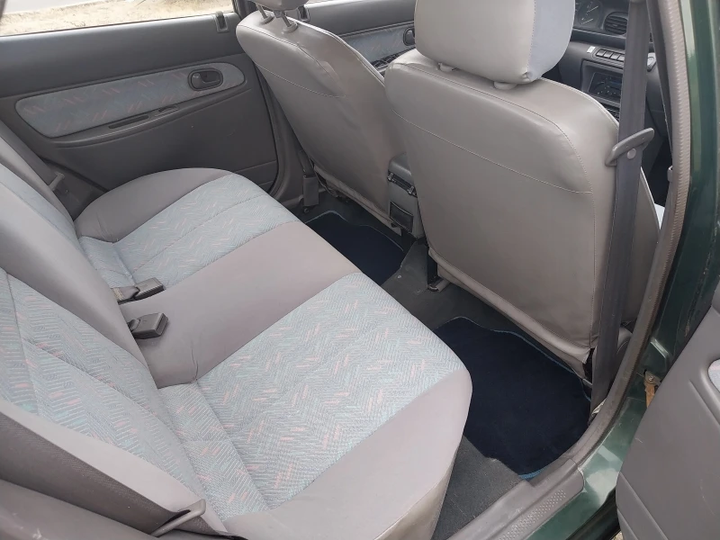 Kia Avella delta 1.6 газ клима , снимка 8 - Автомобили и джипове - 51840220