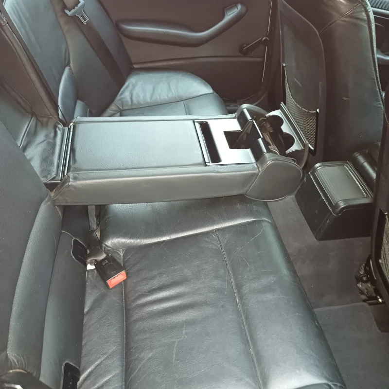 BMW 320, снимка 12 - Автомобили и джипове - 52503780