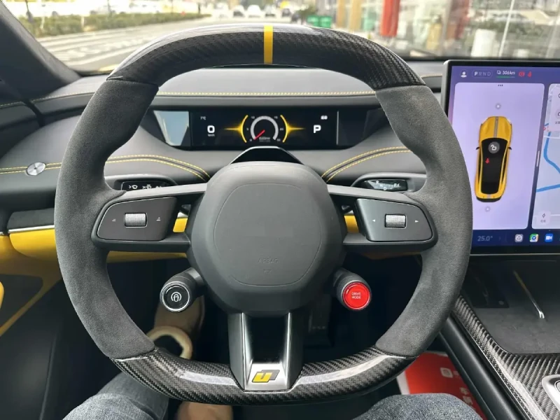 Xiaomi SU7 MI SU7 Ultra BEV 93.7KWH, снимка 5 - Автомобили и джипове - 53233390