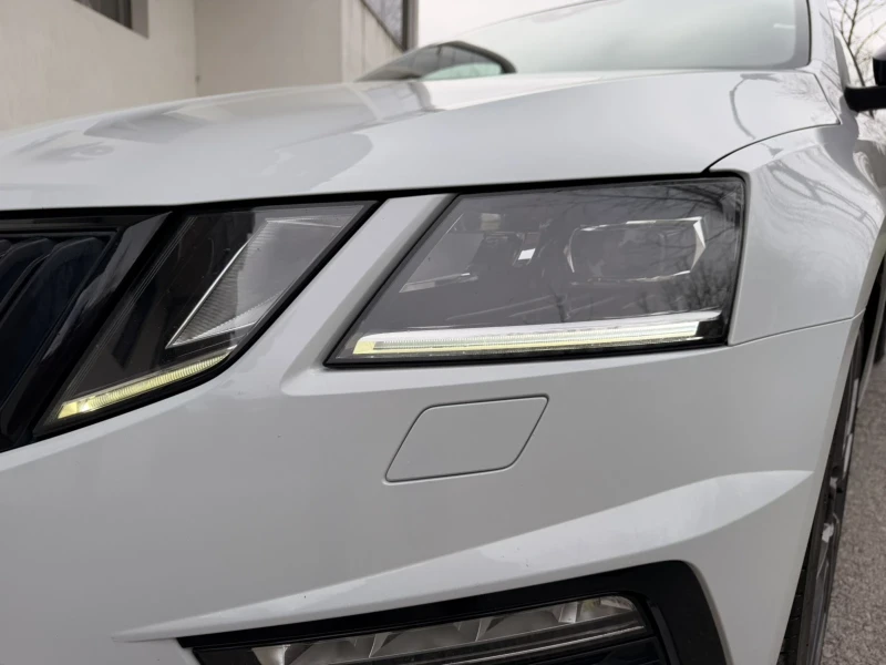 Skoda Octavia VRS / 4X4 / ПОДГРЕВ / КАМЕРА, снимка 15 - Автомобили и джипове - 53433036