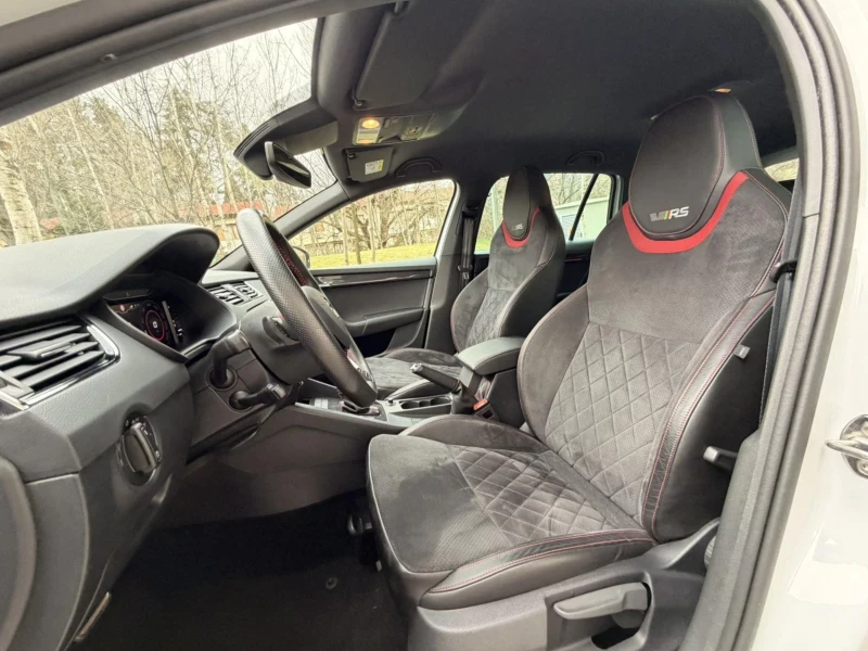Skoda Octavia VRS / 4X4 / ПОДГРЕВ / КАМЕРА, снимка 10 - Автомобили и джипове - 53433036