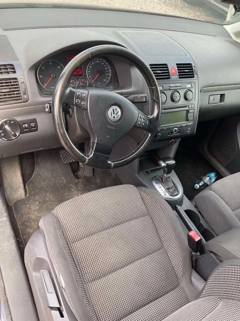 VW Touran 2,0 170 коня *на части*, снимка 5 - Автомобили и джипове - 34502266