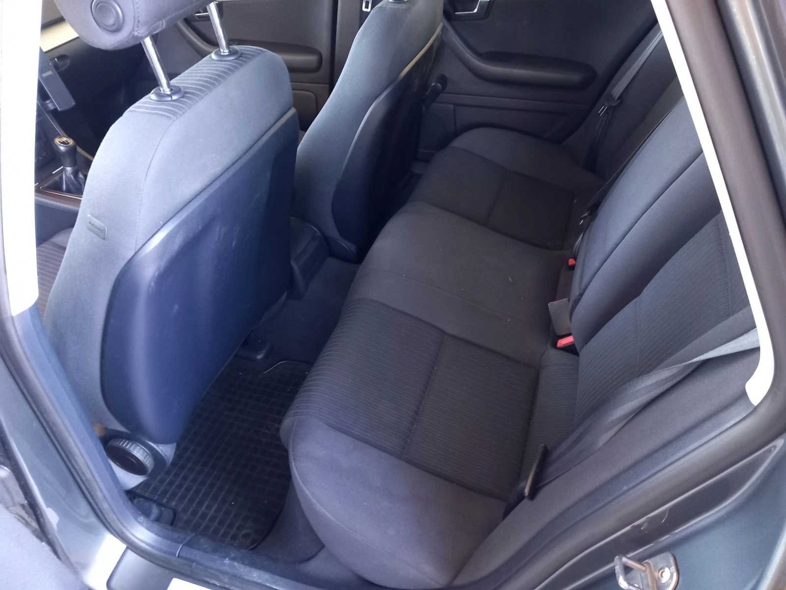 Audi A4 2000 TDI | Mobile.bg — изображение 12