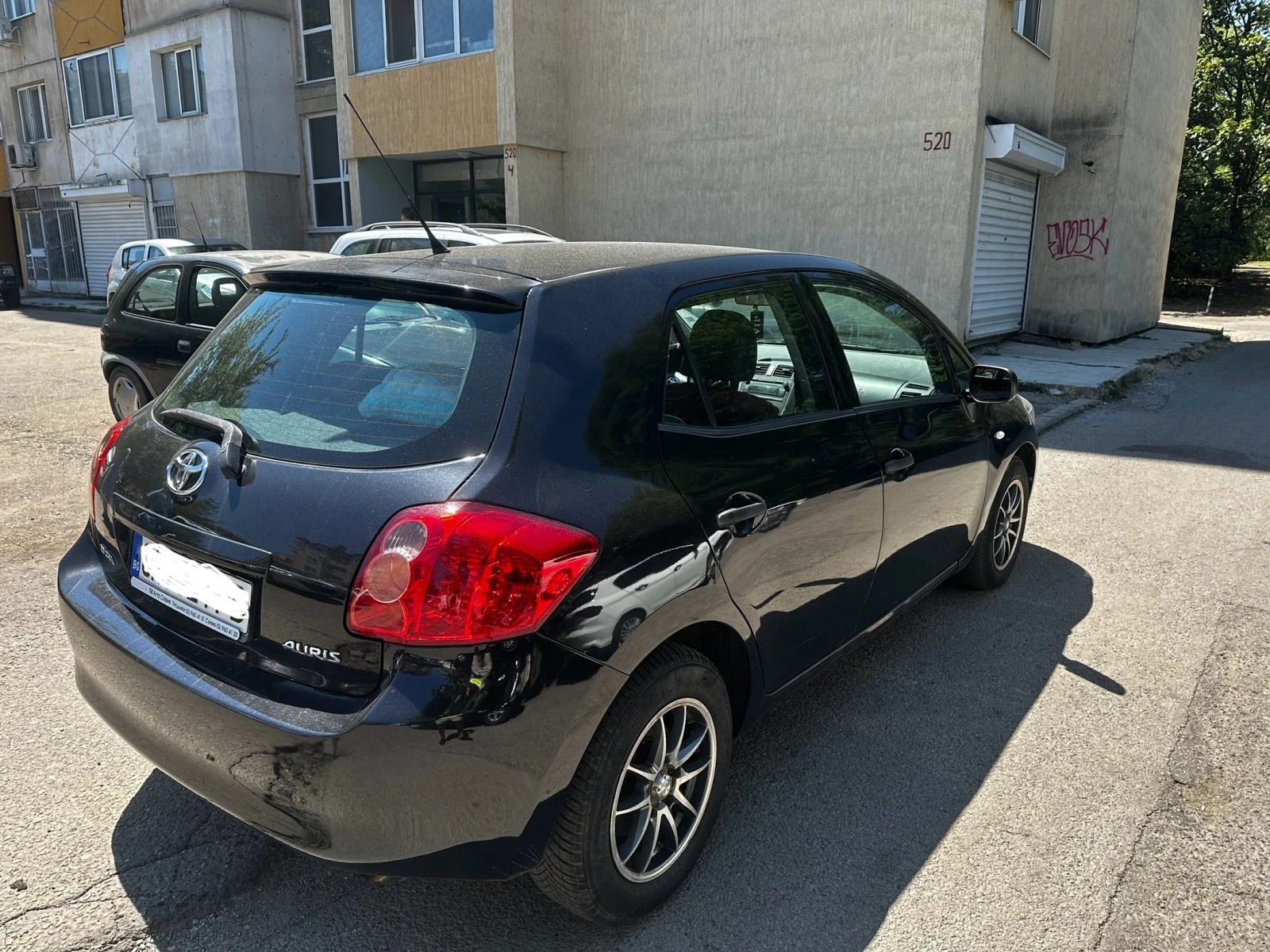 Toyota Auris 1.4 - изображение 10