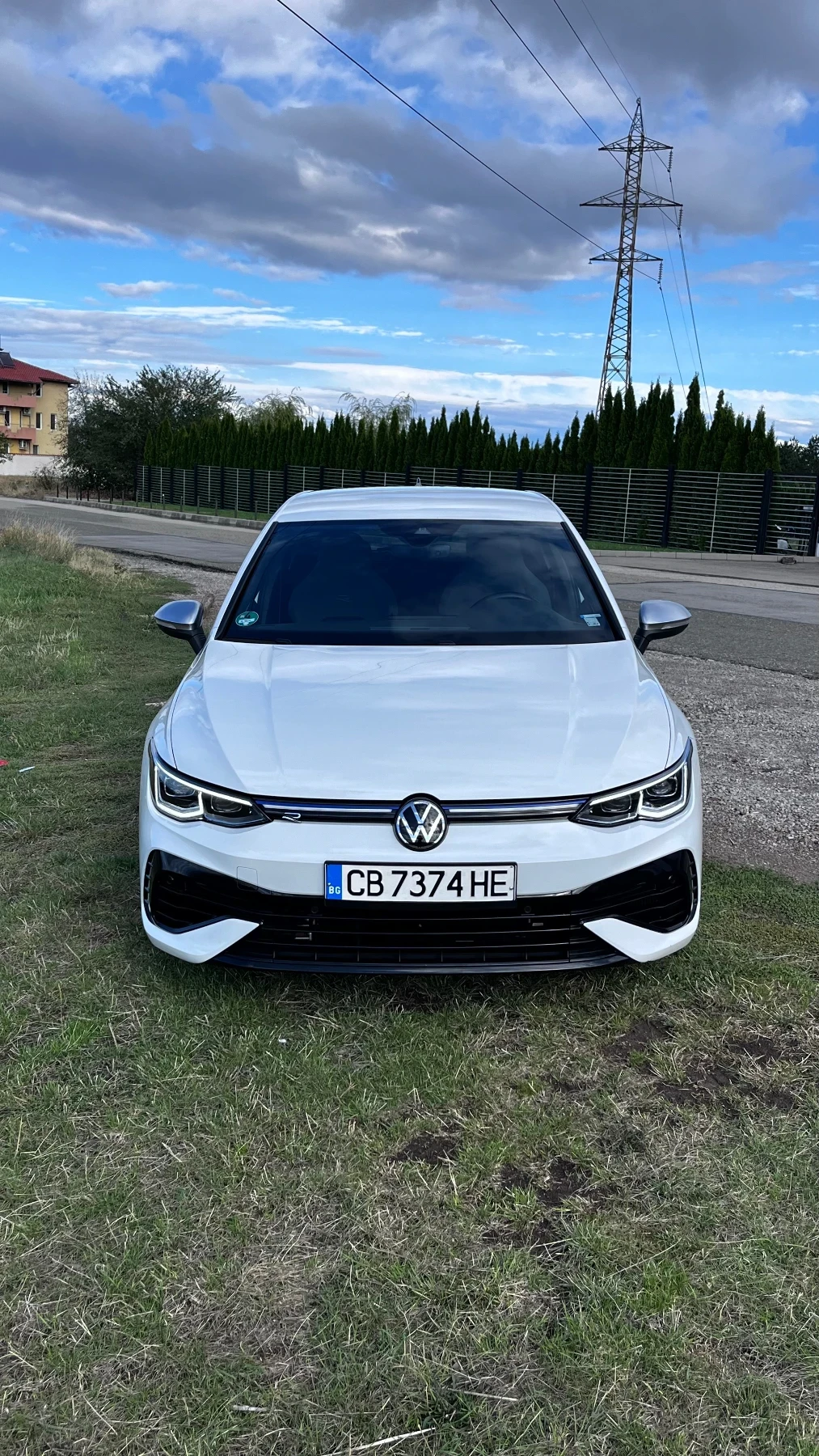 VW Golf 8 R - изображение 2