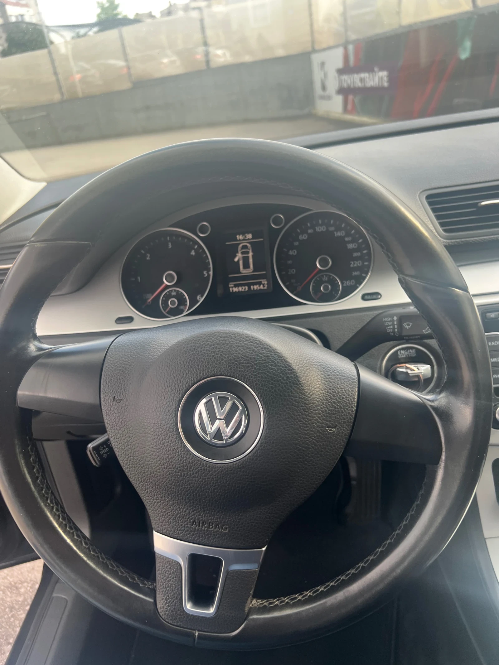 VW Passat 2.0 TDI  110к.с - изображение 5