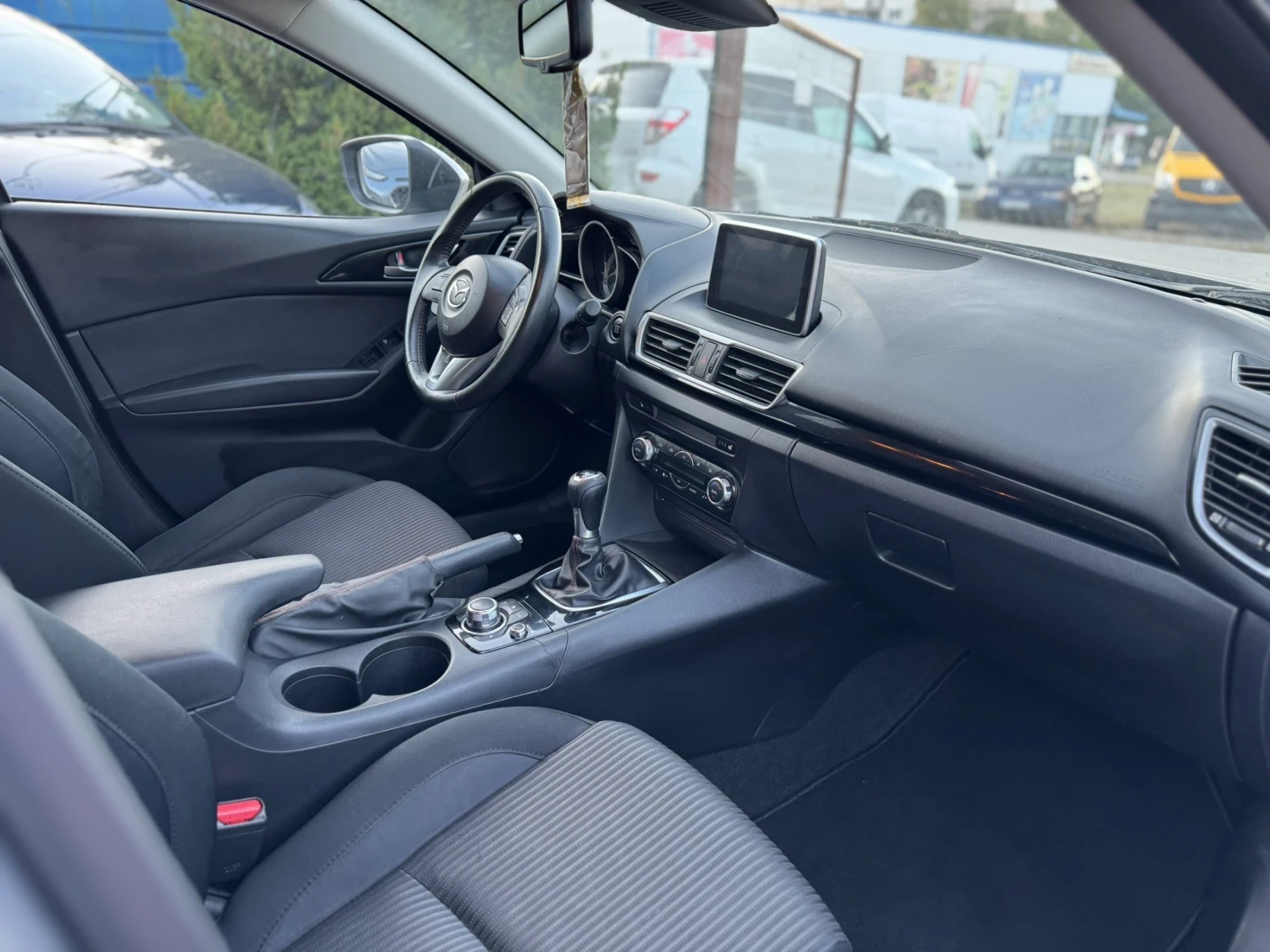 Mazda 3 2.0i 120k.c EURO 5B  - изображение 7