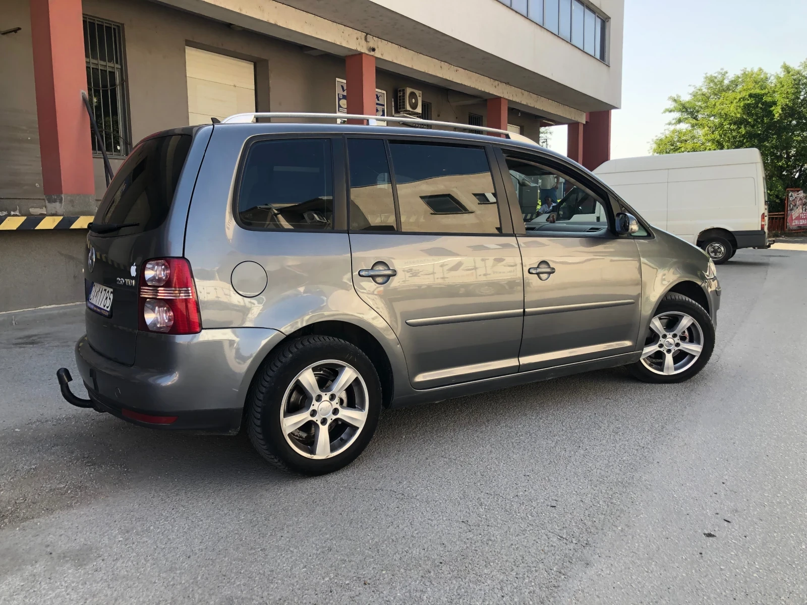 VW Touran Touran - изображение 3