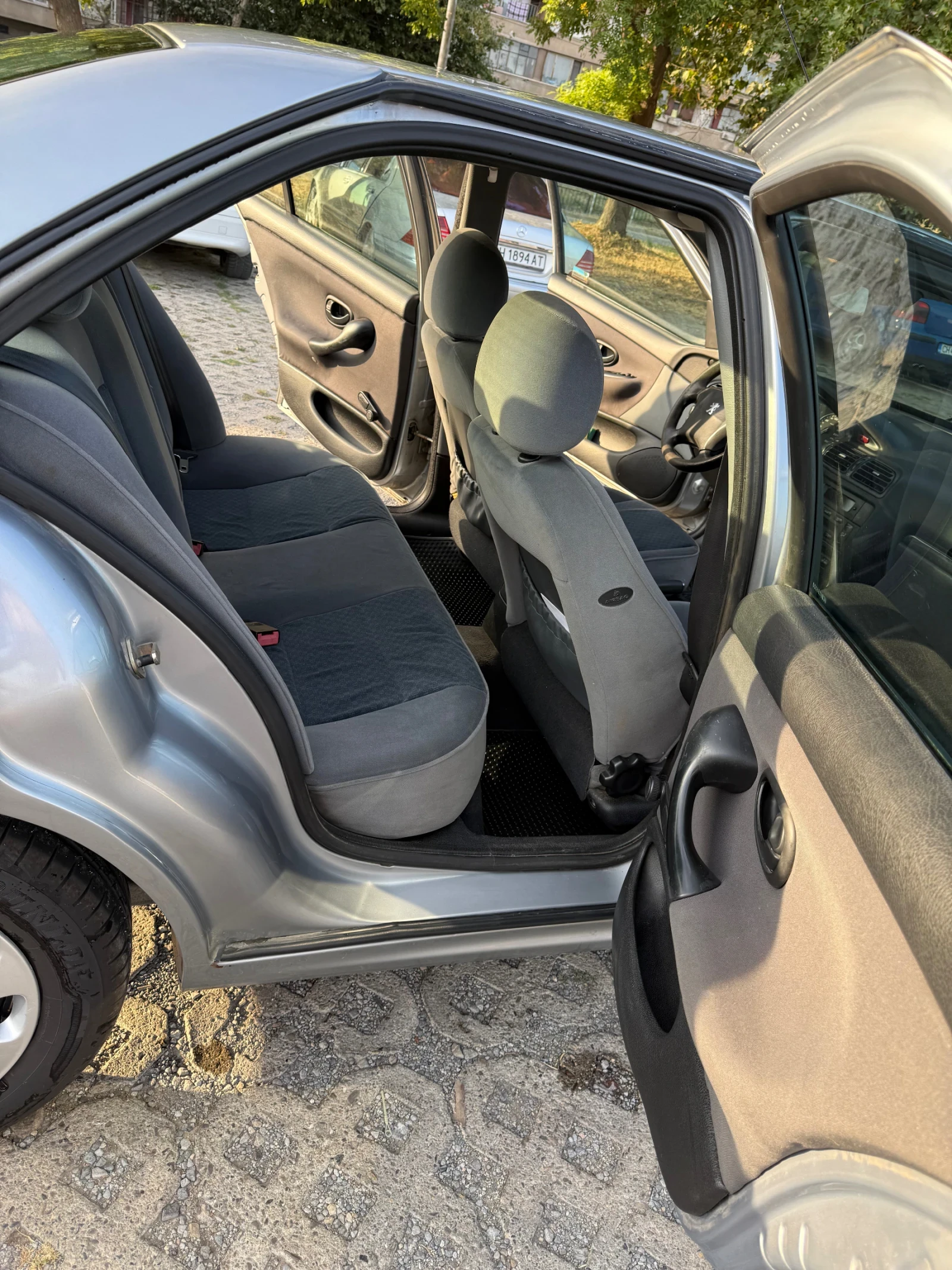 Peugeot 406  - изображение 6