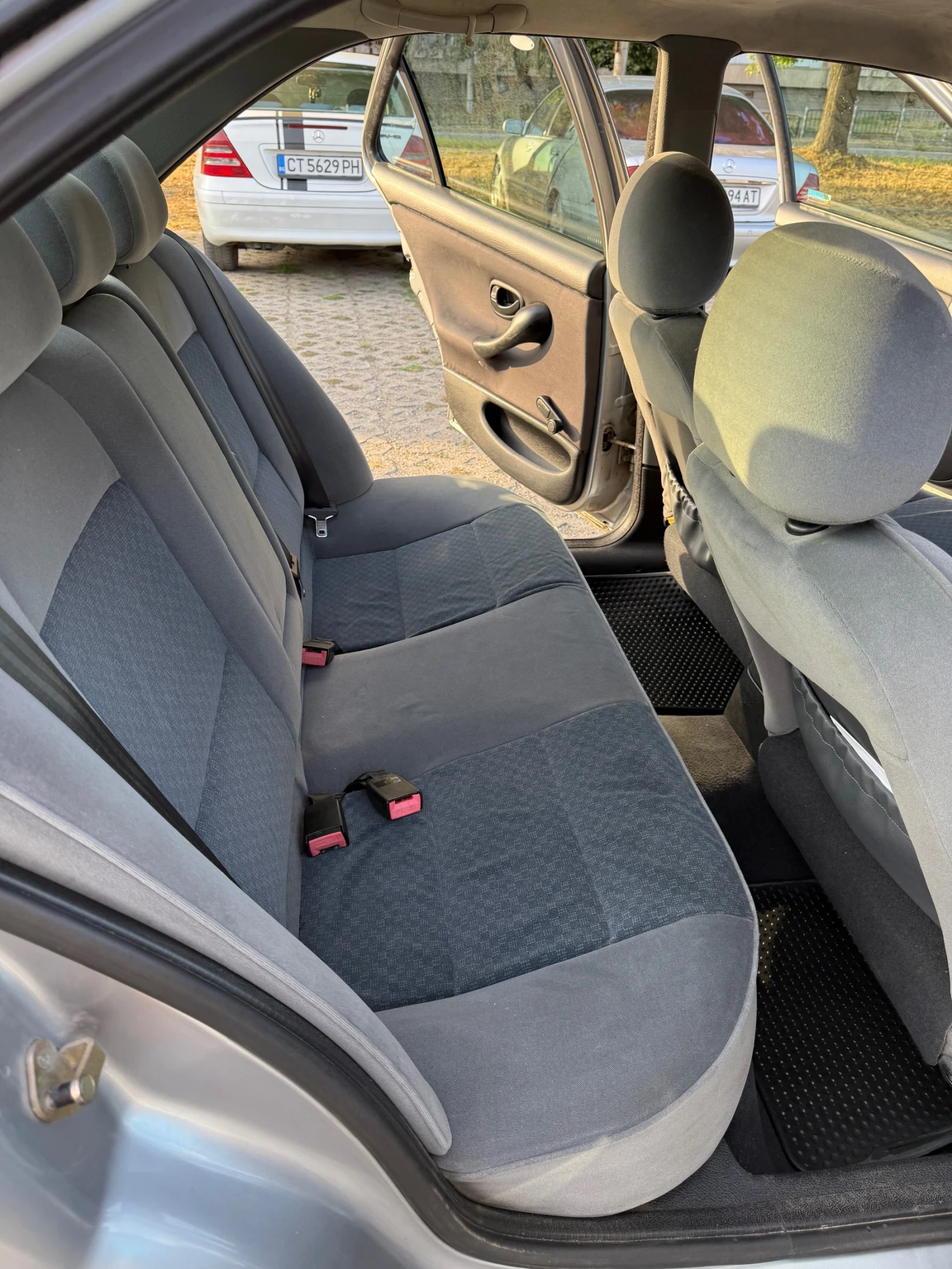 Peugeot 406  - изображение 5