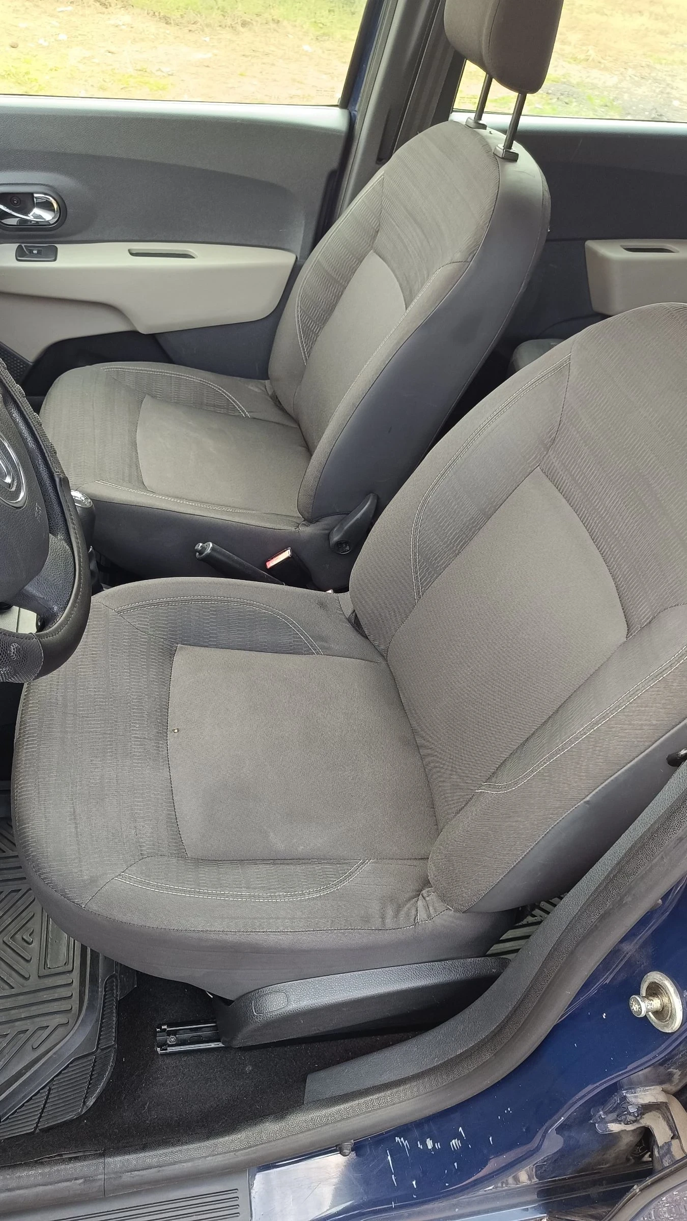 Dacia Lodgy 1.6-83кс - изображение 9