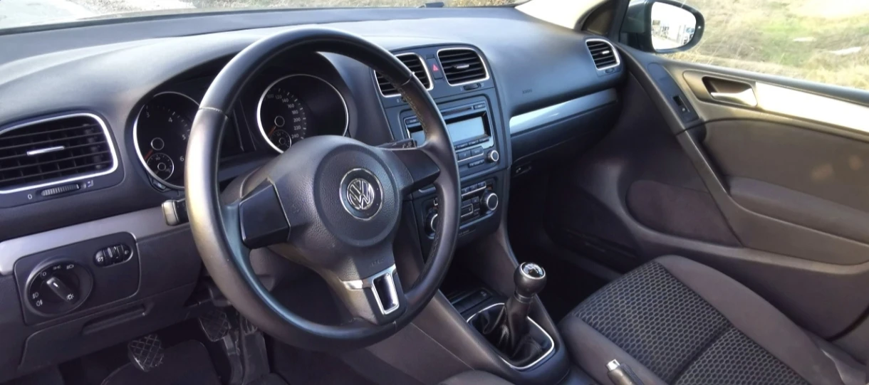 VW Golf 1.6TDI 105ks - изображение 6