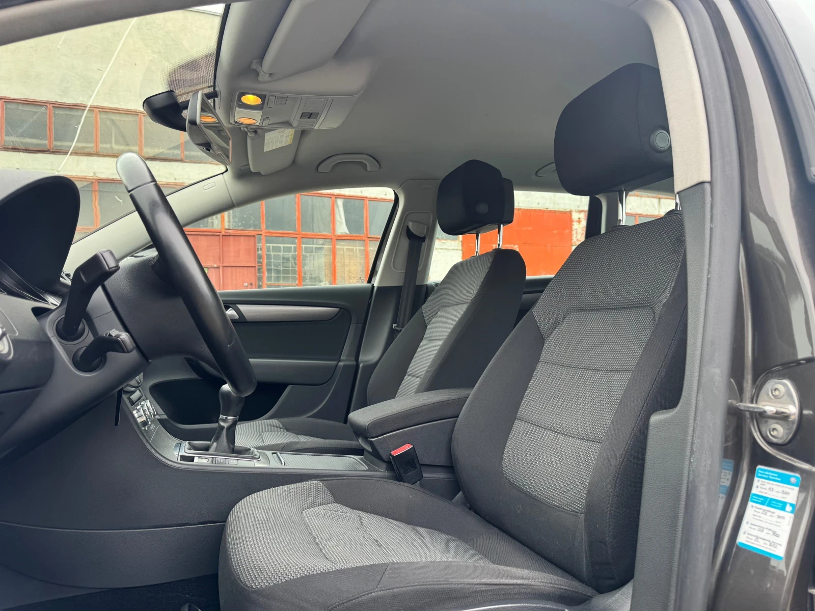 VW Passat 2.0TDI DISTRONIC | Mobile.bg   6