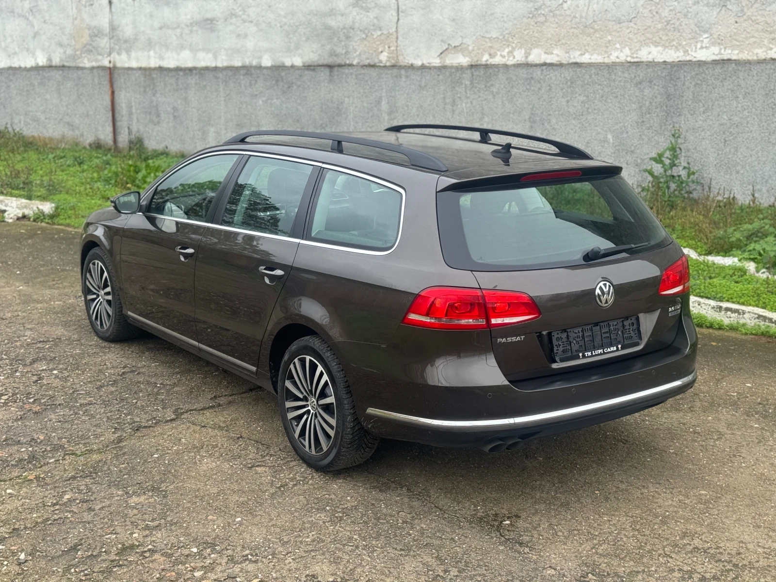 VW Passat 2.0TDI DISTRONIC | Mobile.bg   2