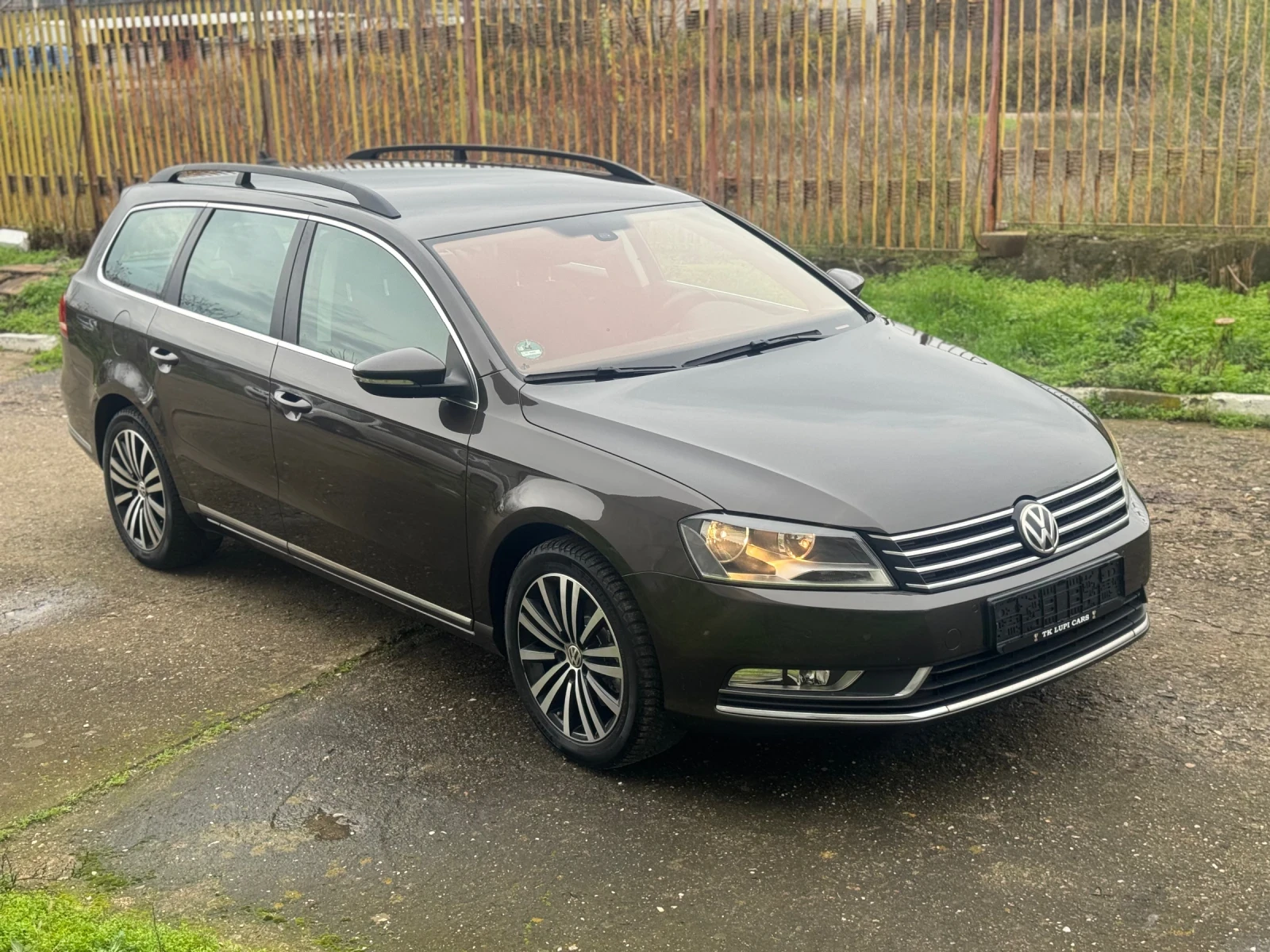 VW Passat 2.0TDI DISTRONIC | Mobile.bg   4