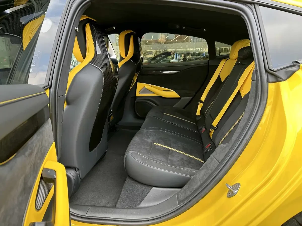 Xiaomi SU7 MI SU7 Ultra BEV 93.7KWH | Mobile.bg � ����������� 7