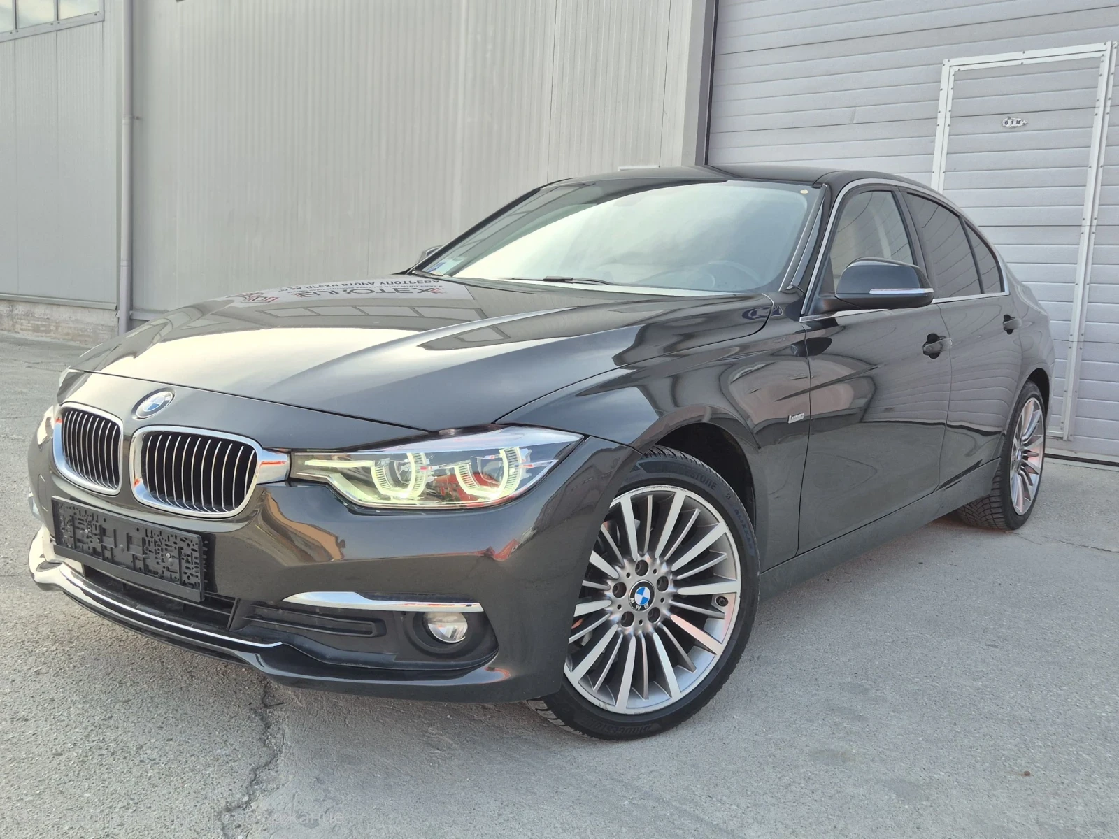 BMW 320 XDrive* Luxury* 