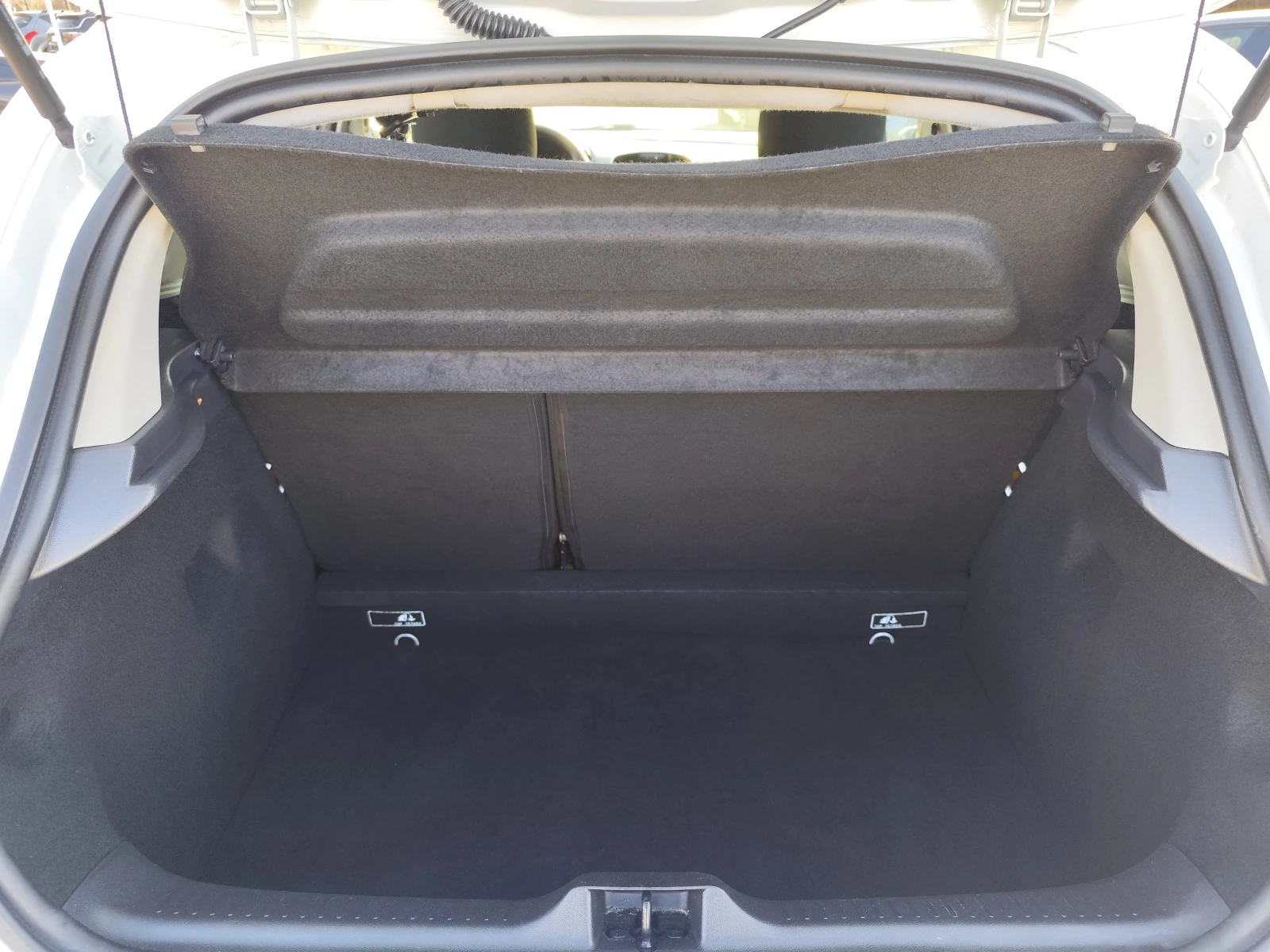 Renault Clio 900i* ГАЗ* EURO6B* LED* , снимка 13 - Автомобили и джипове - 53770723