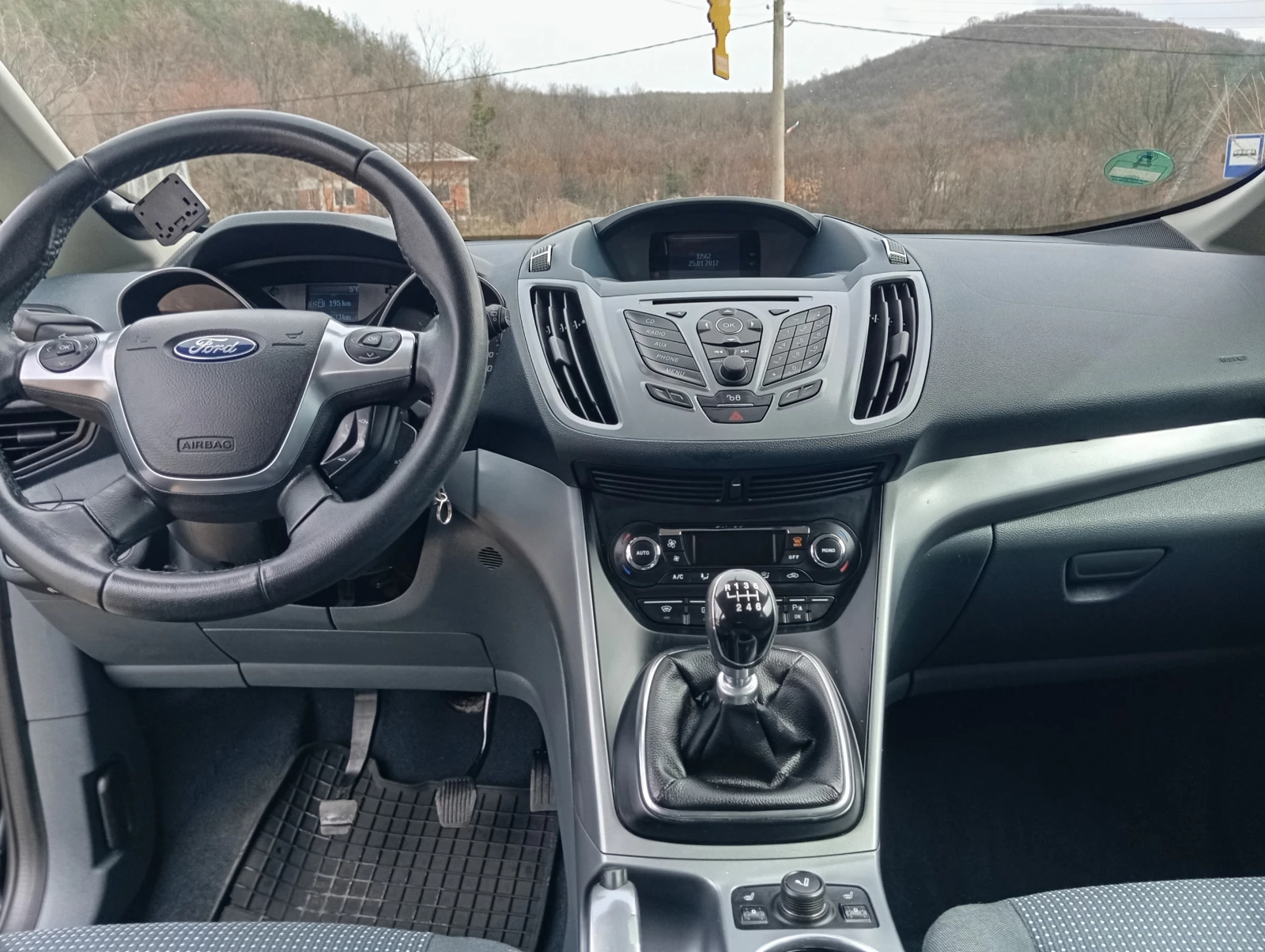 Ford Grand C-Max 1.6-I-6+ 1-м-КЛИМАТРОНИК, снимка 11 - Автомобили и джипове - 53894612