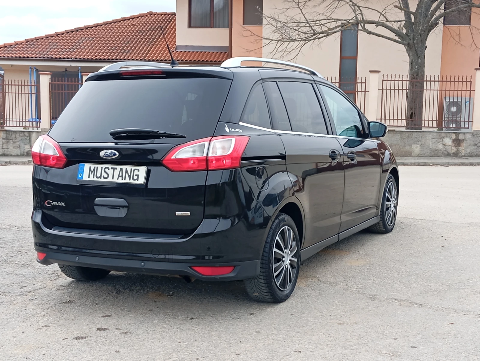 Ford Grand C-Max 1.6-I-6+ 1-м-КЛИМАТРОНИК, снимка 6 - Автомобили и джипове - 53894612