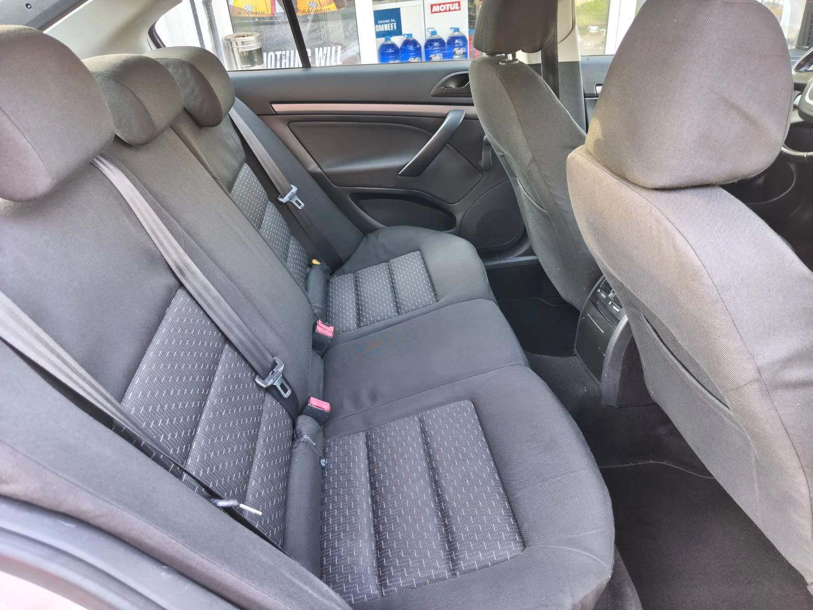 Skoda Octavia 1.9 TDI 105 к.с. 2010г. Euro 5, снимка 17 - Автомобили и джипове - 55598315