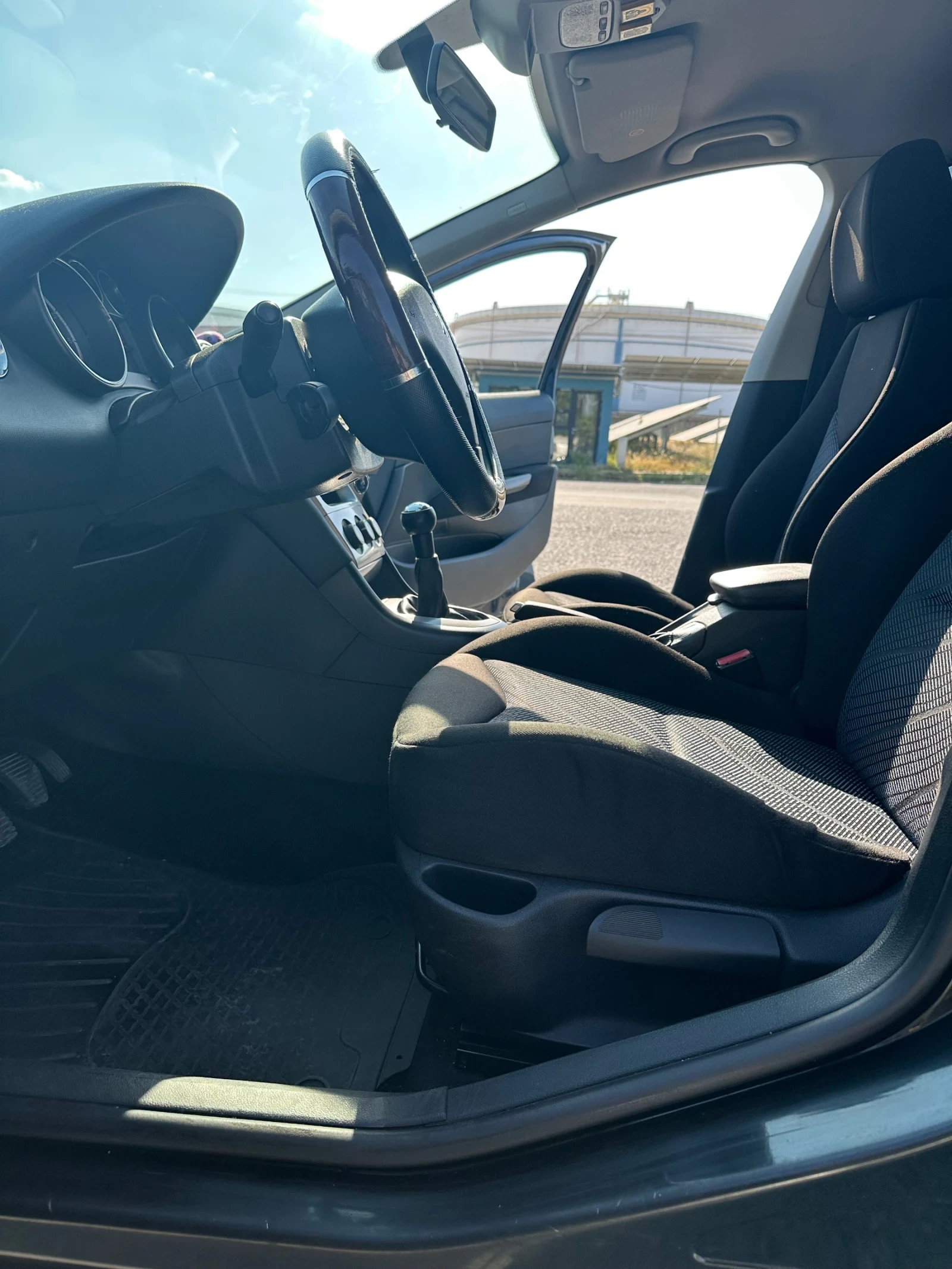 Peugeot 308, снимка 6 - Автомобили и джипове - 55654374