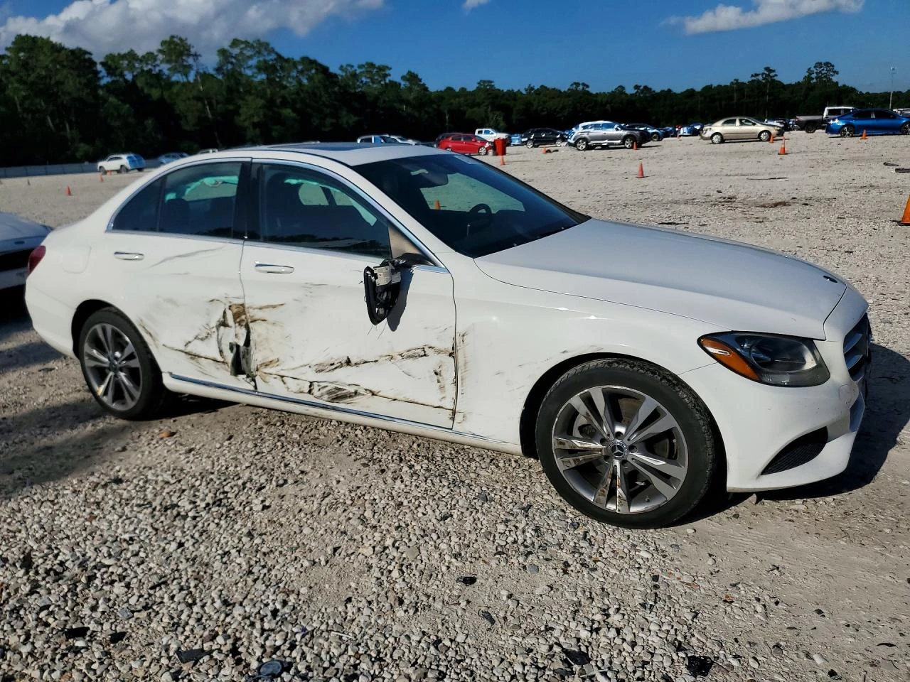 Mercedes-Benz C 300 2.0l 4Matic, снимка 4 - Автомобили и джипове - 55877858