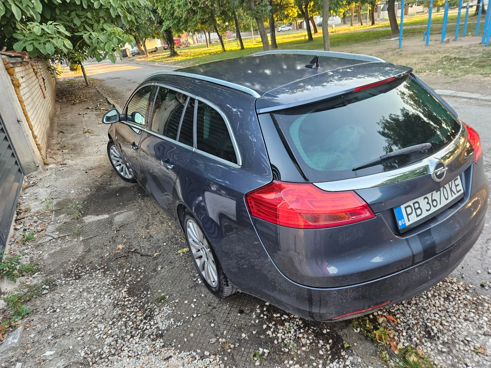 Opel Insignia, снимка 5 - Автомобили и джипове - 56108234
