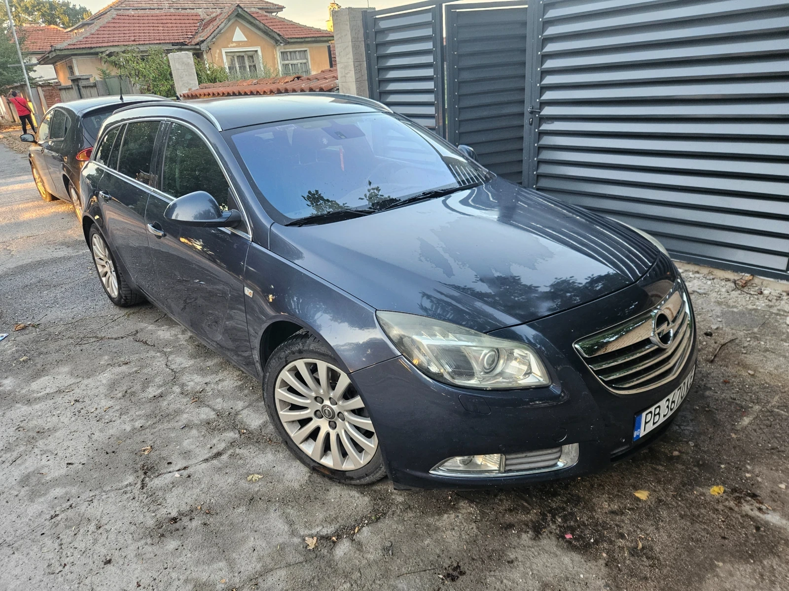 Opel Insignia, снимка 4 - Автомобили и джипове - 56108234
