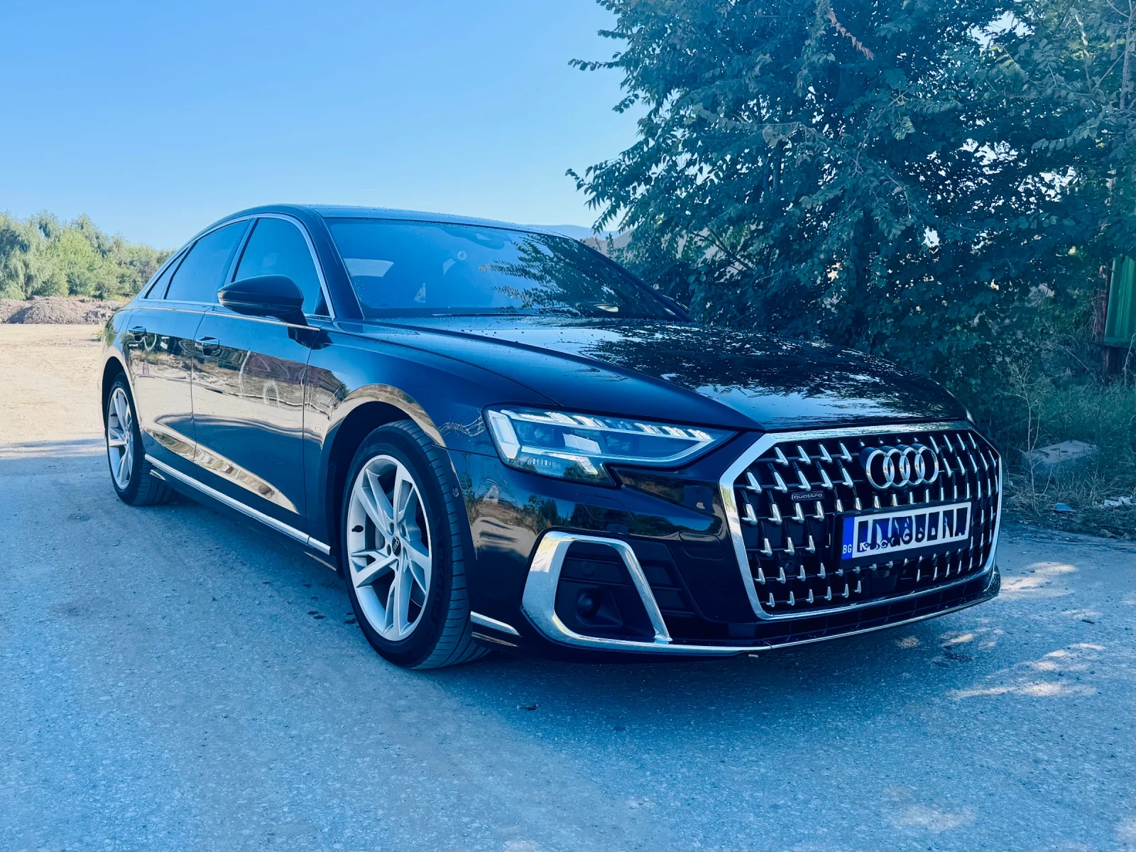 Audi A8 55 TFSI DISTR. 360* HEAD UP-  В Гаранция