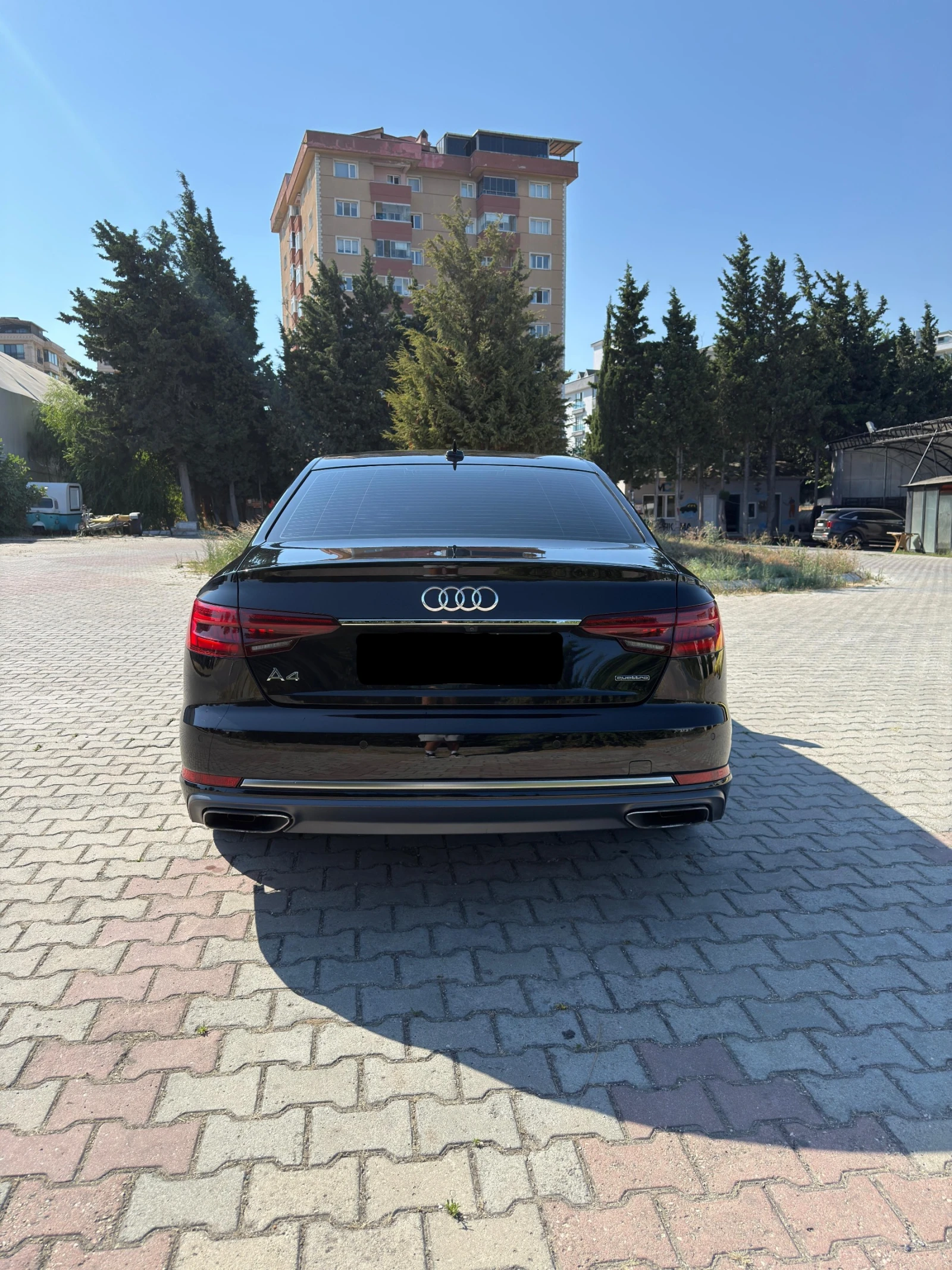 Audi A4, снимка 7 - Автомобили и джипове - 56332653