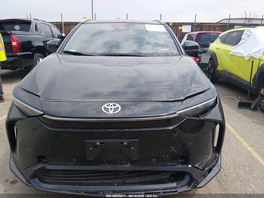 Toyota bZ4X Xle, снимка 12 - Автомобили и джипове - 56546855