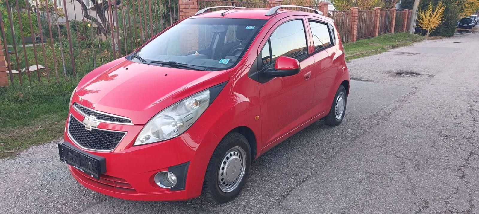 Chevrolet Spark LS 1.0i klima, снимка 8 - Автомобили и джипове - 56651083