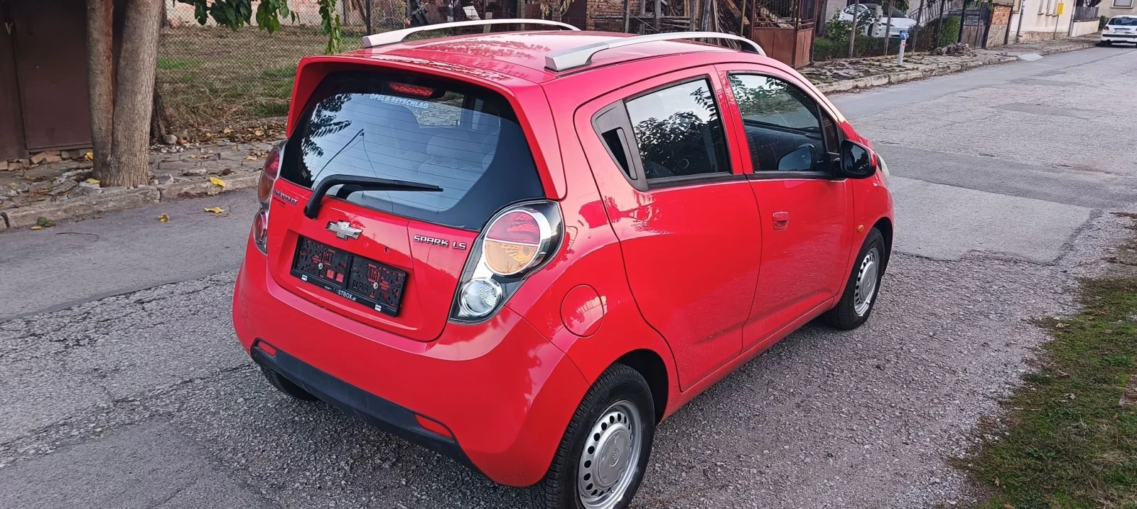 Chevrolet Spark LS 1.0i klima, снимка 6 - Автомобили и джипове - 56651083