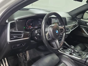 BMW X7 40I * M ПАКЕТ * HEAD UP * CARFAX * ОБДУХВАНЕ * , снимка 6