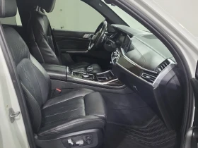 BMW X7 40I * M ПАКЕТ * HEAD UP * CARFAX * ОБДУХВАНЕ * , снимка 10