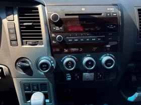 Toyota Sequoia * Limited * АВТОКРЕДИТ БЕЗ ПЪРВОНАЧАЛНА ВНОСКА* , снимка 9