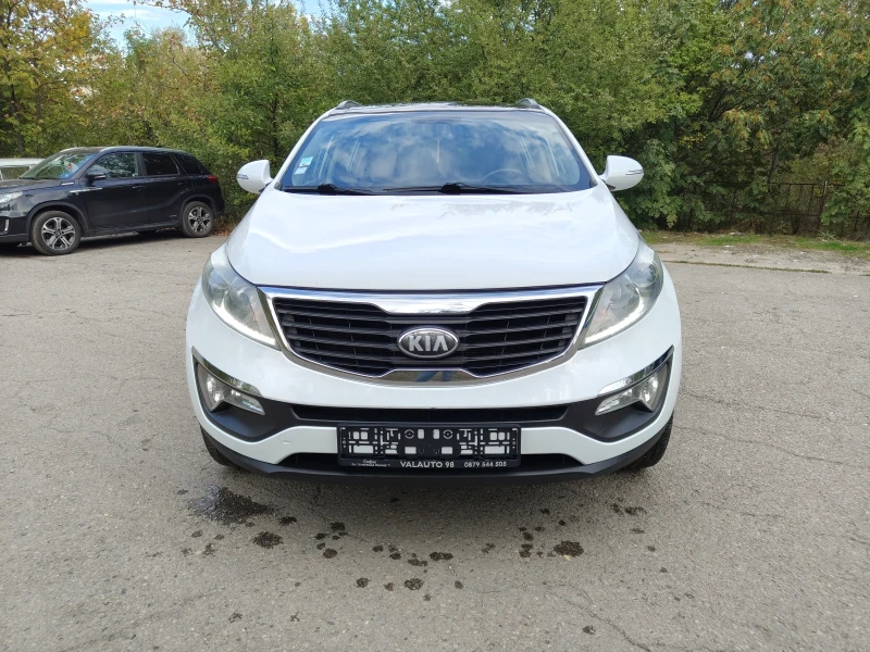 Kia Sportage 1.6i, снимка 2 - Автомобили и джипове - 47538813