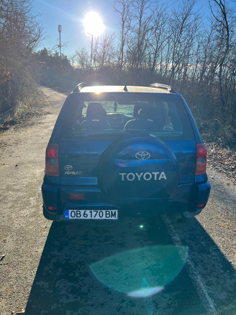 Toyota Rav4, снимка 11 - Автомобили и джипове - 48824901