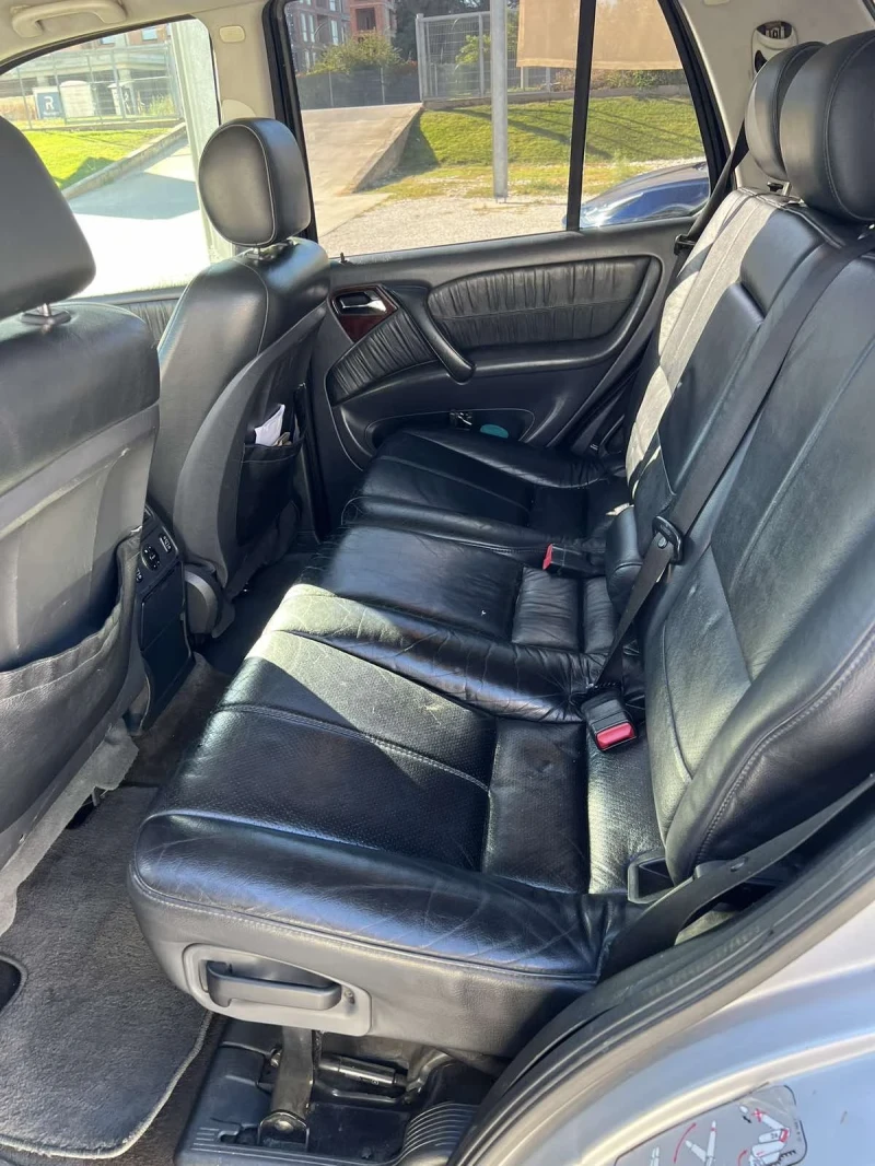 Mercedes-Benz ML 270, снимка 10 - Автомобили и джипове - 52246262